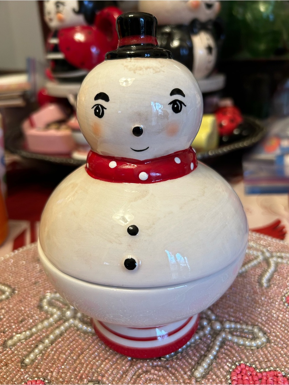 Joanna Parker Holiday Ceramic Snowman Candy bowl w/ lid - Red and White